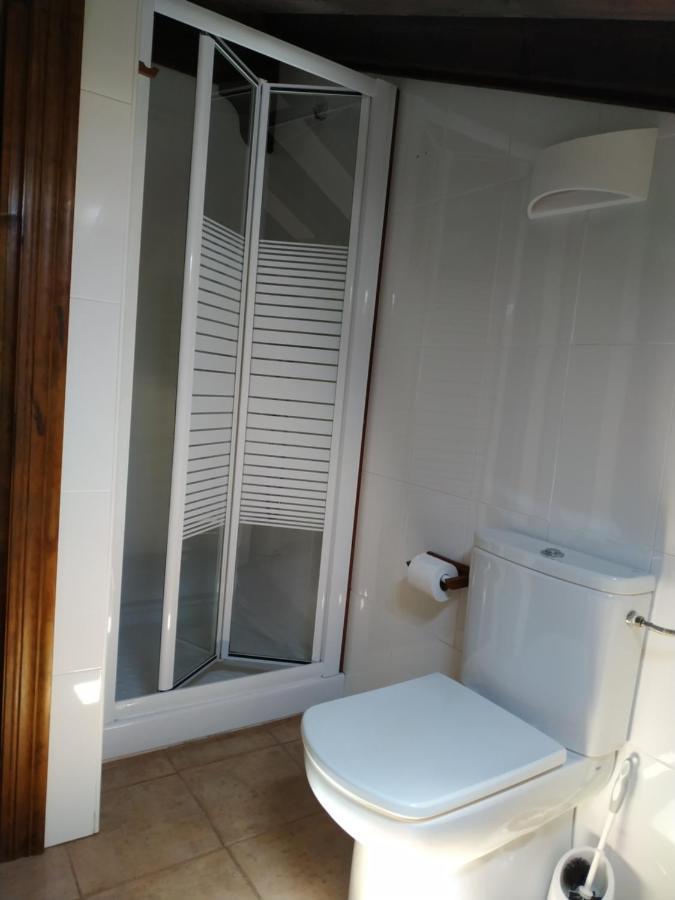 Apartamentos Llave De Santillana Santillana del Mar Bagian luar foto